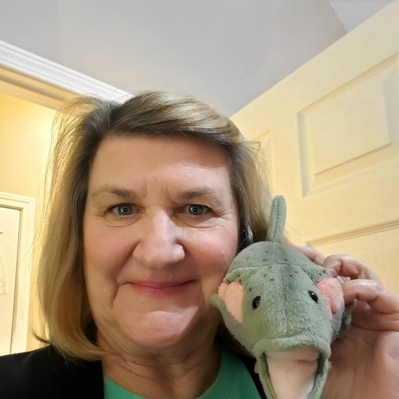 @kim_polson Please💗  this listing 2 be notified of future shows. Love my PFFS. - Picture 1 of 12